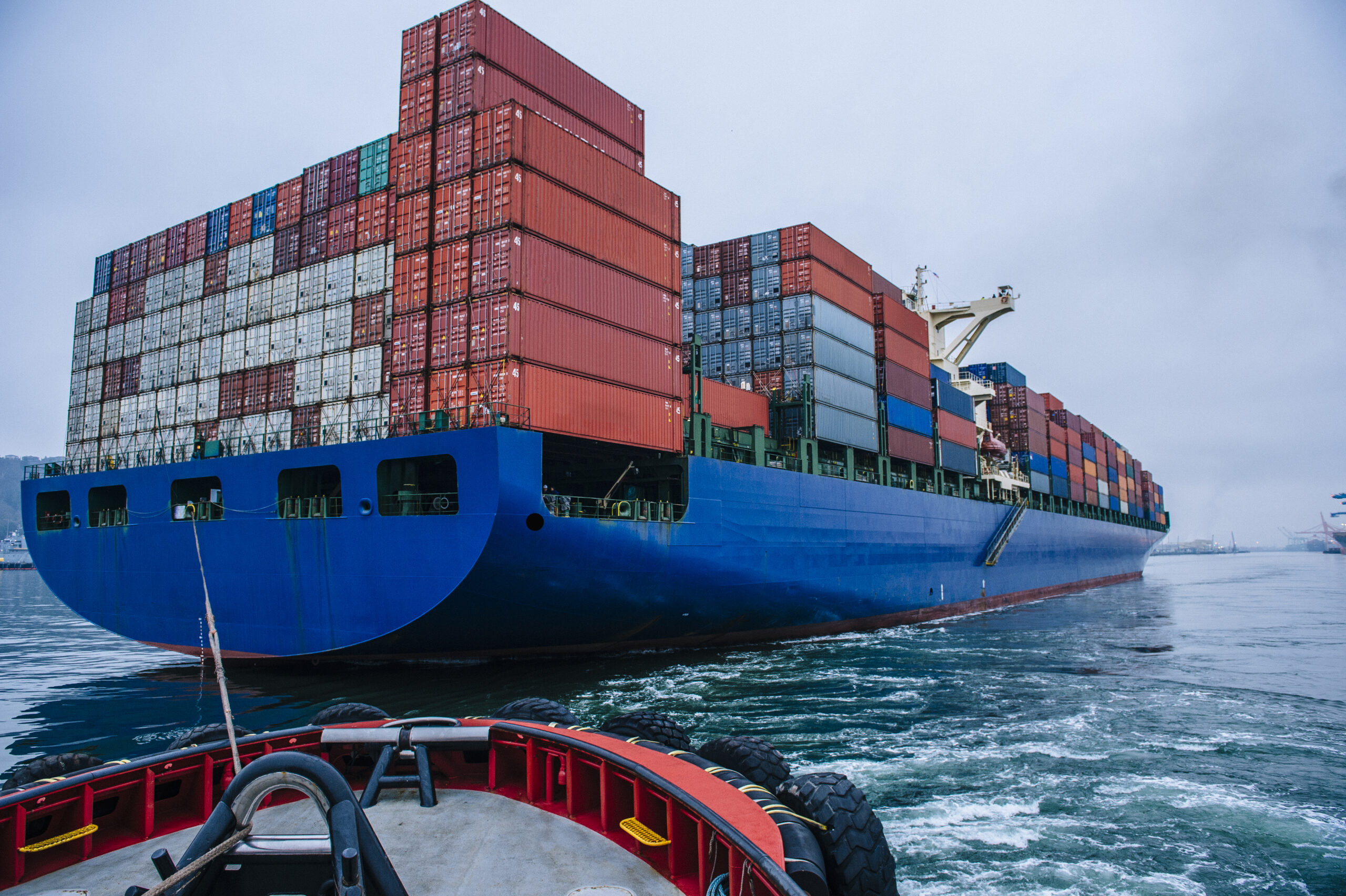 Ship Chartering Services in Oman cargo vessel operations